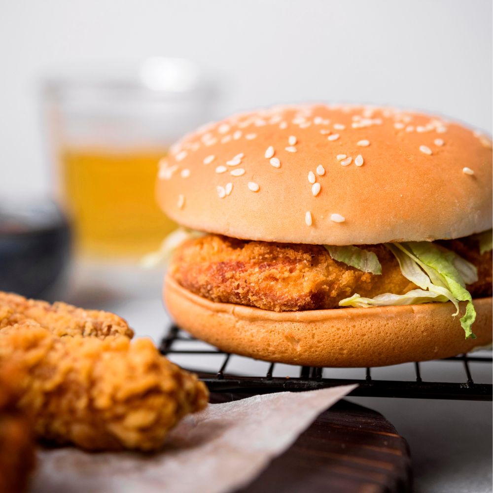 Hot & Spicy Chicken Zinger burger Meat & Eat Dé Online Halal Slager